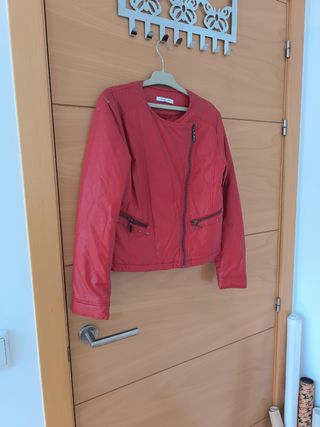 Chaqueta símil piel Liu Jo roja