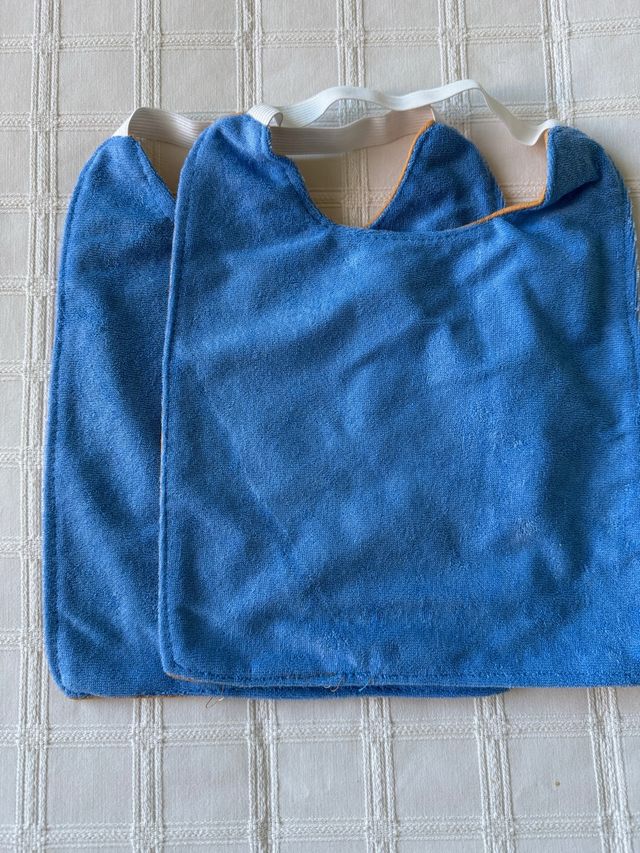 Pack 2 baberos bebé con goma