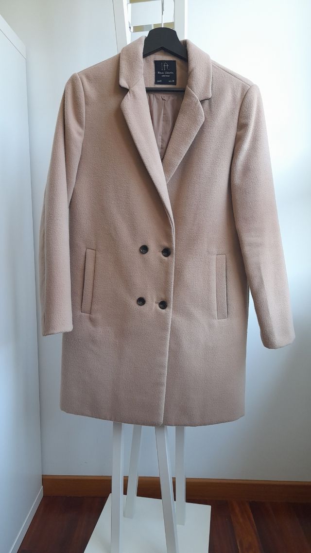 Abrigo Camel Lefties