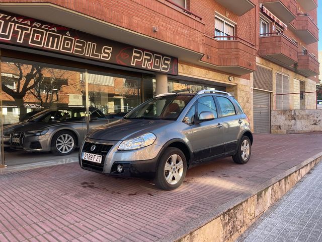 FIAT Sedici 2007 - 4X4 - 75.000KM - 6.900€ -