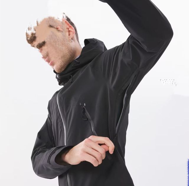 Chaqueta impermeable alpinismo-escalada