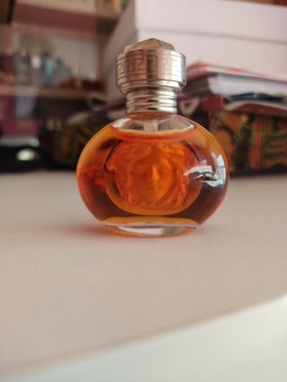 Miniatura de perfume Blonde de Versace 