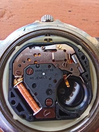 RADIANT DAKAR QUARTZ