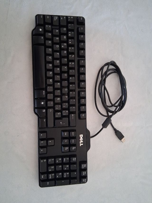 CONJUNTO TECLADO Y RATON DELL