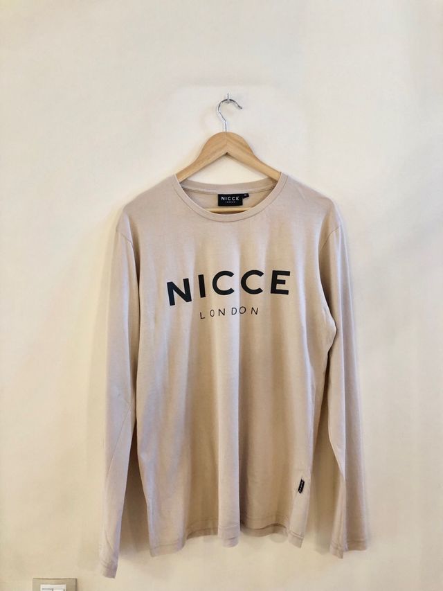 Camiseta larga Nicce London