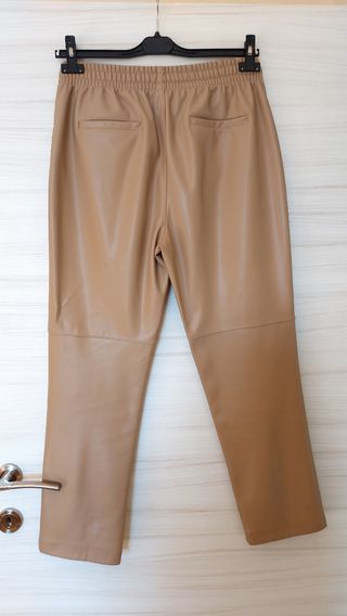 Pantaloni similpelle beige