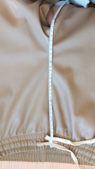 Pantaloni similpelle beige