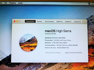 Apple MacBook 2010 bianco A1342 cpu 2.4GHz 4GB RAM
