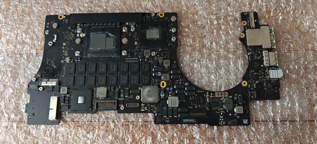 MacBook Pro 15 2015 A1398 Placa Base 820-00426-A