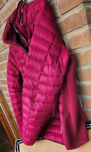 Chaqueton acolchado con capucha plumas October