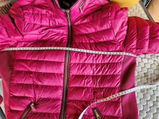 Chaqueton acolchado con capucha plumas October