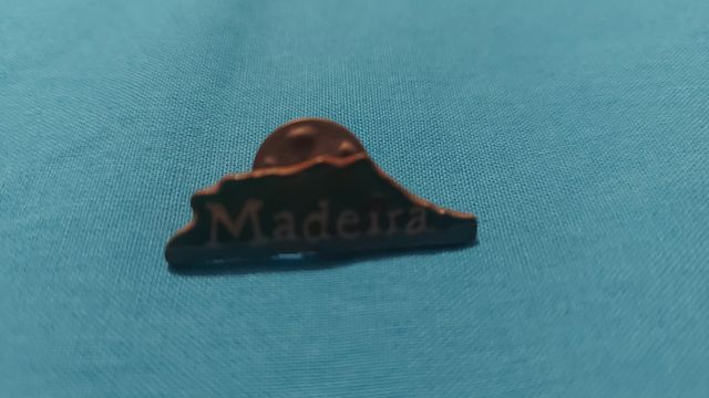 PIn de metal Madeira - ilha