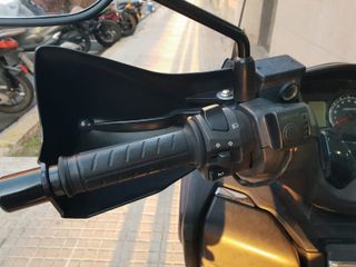 Suzuki Burgman 400
