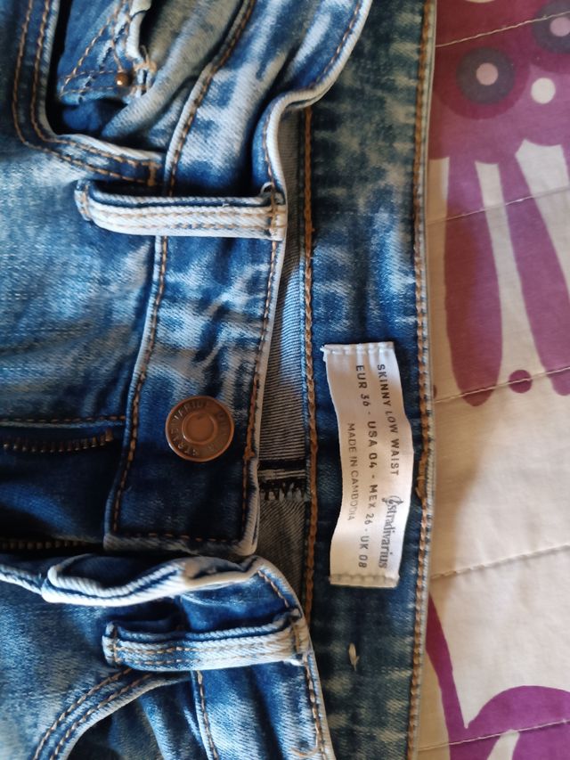 Vaquero pitillo roto