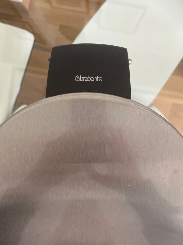 Cubo brabantia pequeño. 12 litros