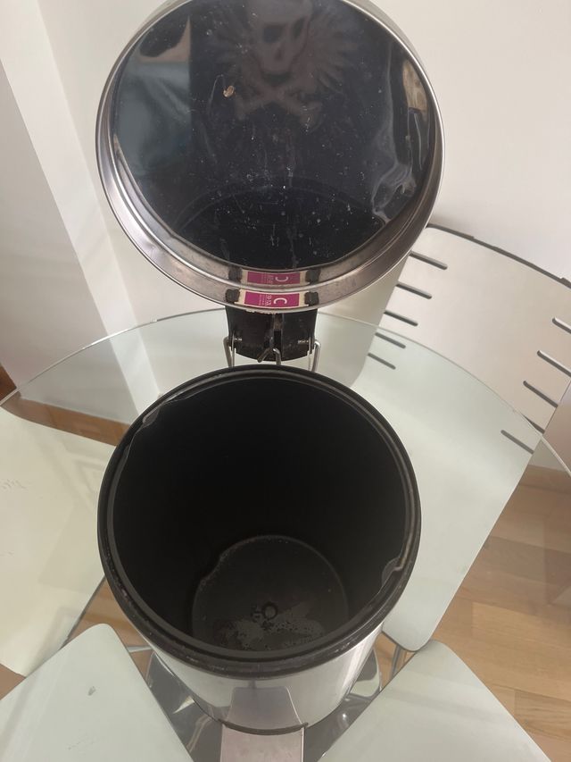 Cubo brabantia pequeño. 12 litros