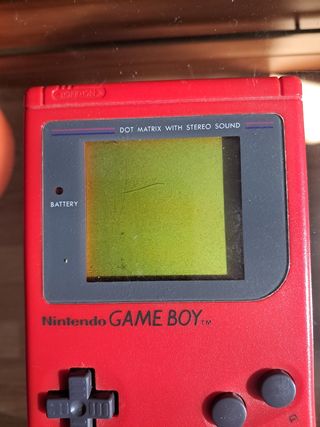 Game boy clásica roja