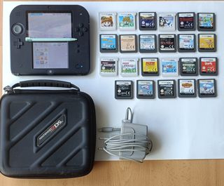 Nintendo 2ds Cargador y Funda 