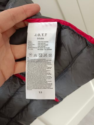 Chaqueta de plumas JOTT talla s