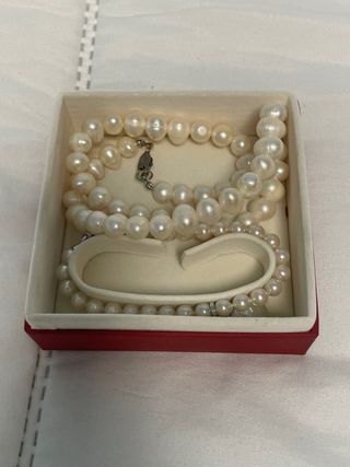 Conjunto de collar y pulsera de perlas Majorica