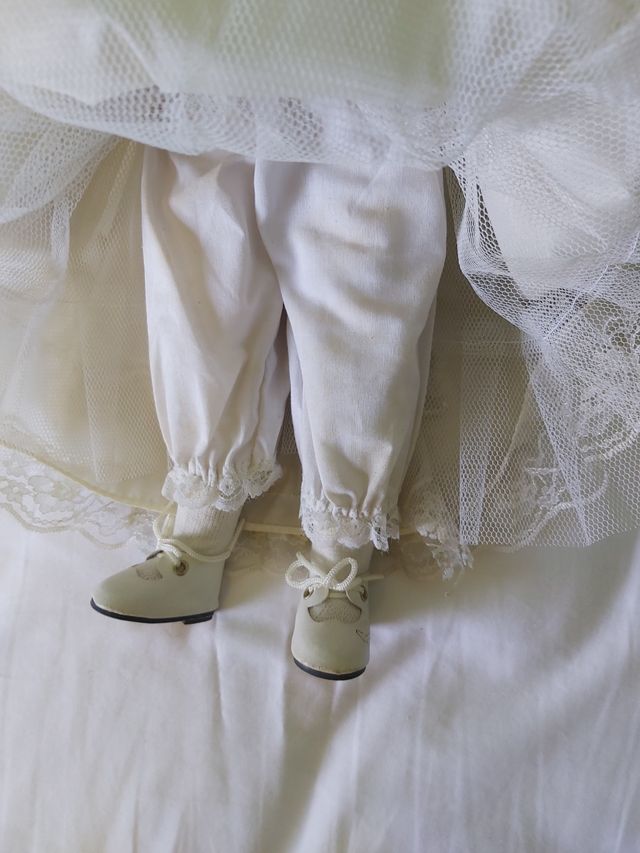 Muñeca porcelana Classique collection