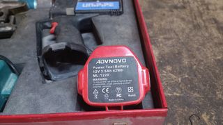 Prensa eléctrica multicapa Uponor