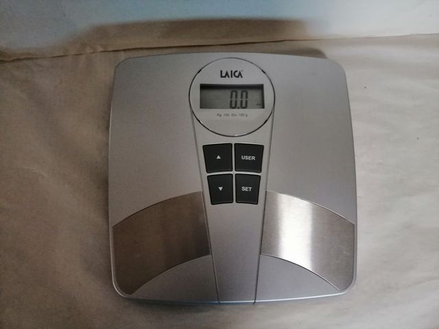 Bilancia elettronica digitale multifunzione