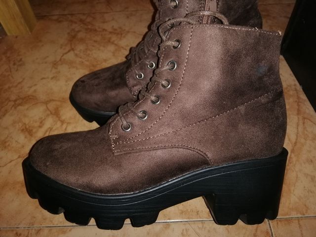 Botines varios talla 37 