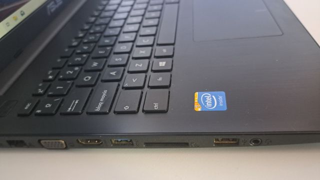 Ordenador portátil Asus