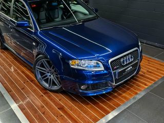Audi RS4 B7 4.2 FSI V8 QUATTRO