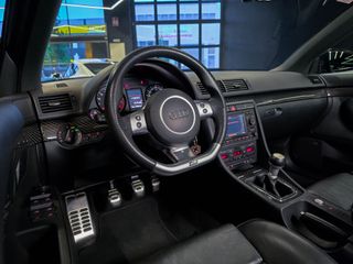 Audi RS4 B7 4.2 FSI V8 QUATTRO