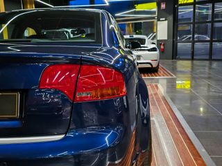 Audi RS4 B7 4.2 FSI V8 QUATTRO
