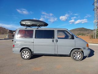 Volkswagen Transporter T4 1.9D 6 plazas cama