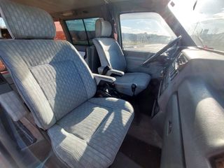 Volkswagen Transporter T4 1.9D 6 plazas cama