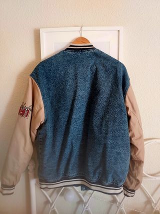 Chaqueta bomber hombre pull and bear M 38
