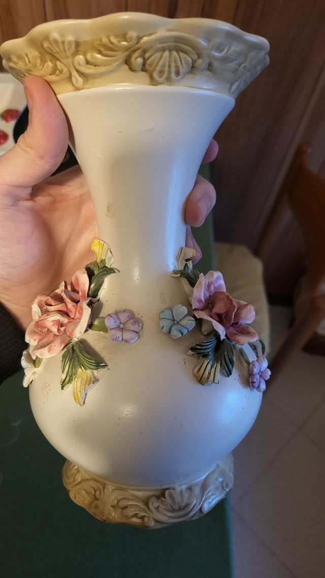 Vaso a fiori ceramica Capodimonte