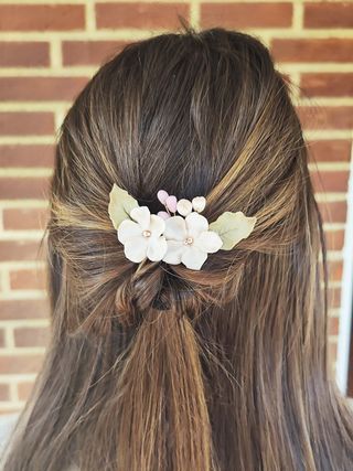 Tocado novia comunión invitada