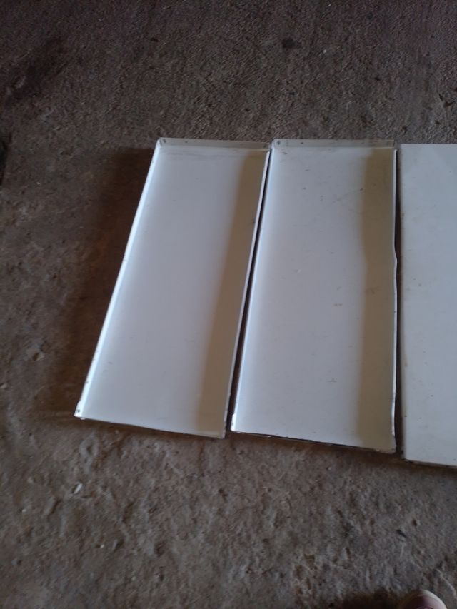 Baldas de estanteria