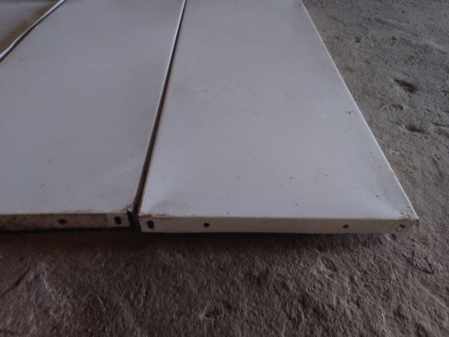 Baldas de estanteria