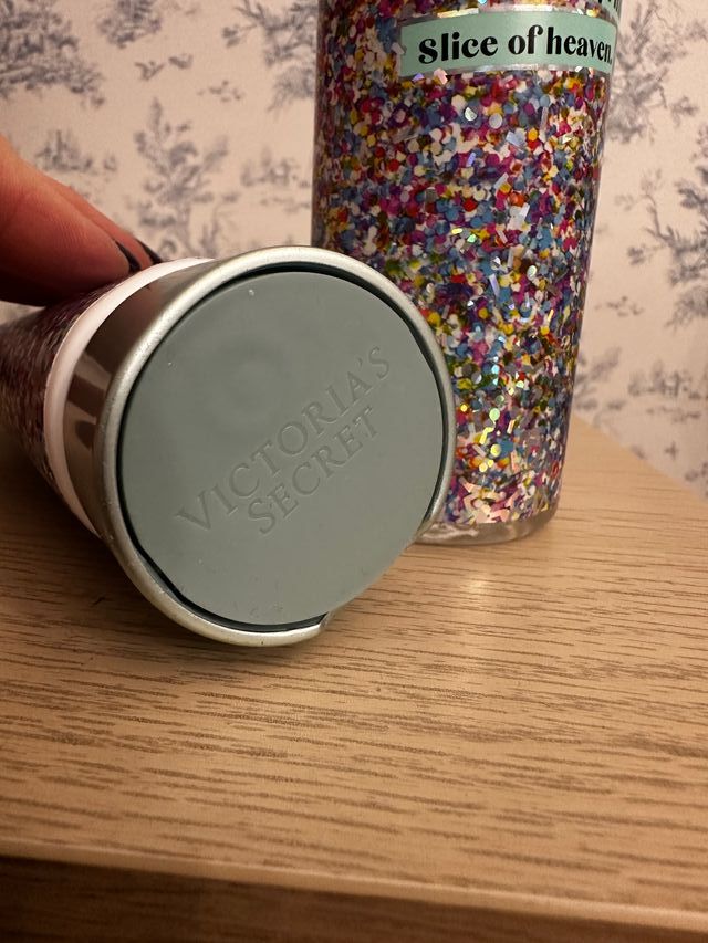 Victoria's Secret cake confetti