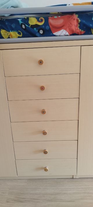 Cama de 90×190 con mueble