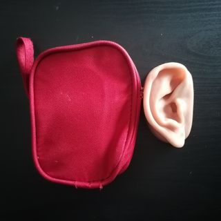 Oreja silicona practicas