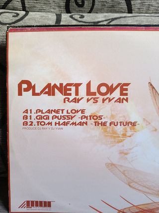 Ray Vs Yvan - Planet Love