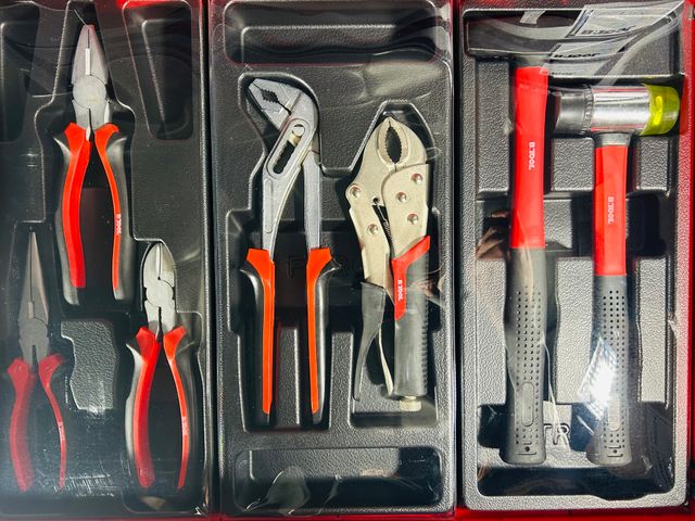 CARRO CON HERRAMIENTAS BTOOLS