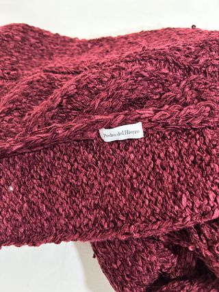 BUFANDA NUEVA PEDRO DEL HIERRO