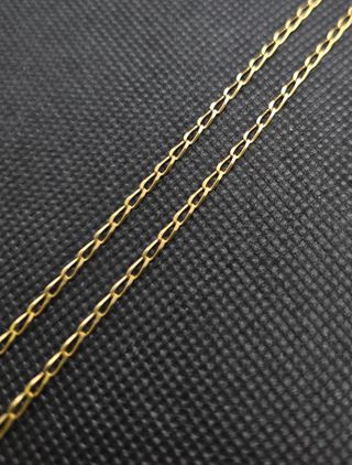 Cadena de Oro 18K, Cartier 1x1, 5.35gr, 54cm.