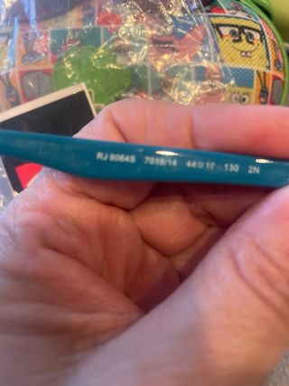 Gafas de sol niña pequeña