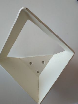 Percha blanca metal - ya lo puedes comprar