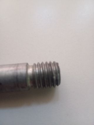 Eje de rueda delantera vespino GL 