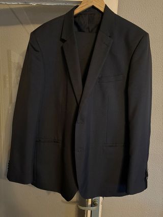 TRAJE